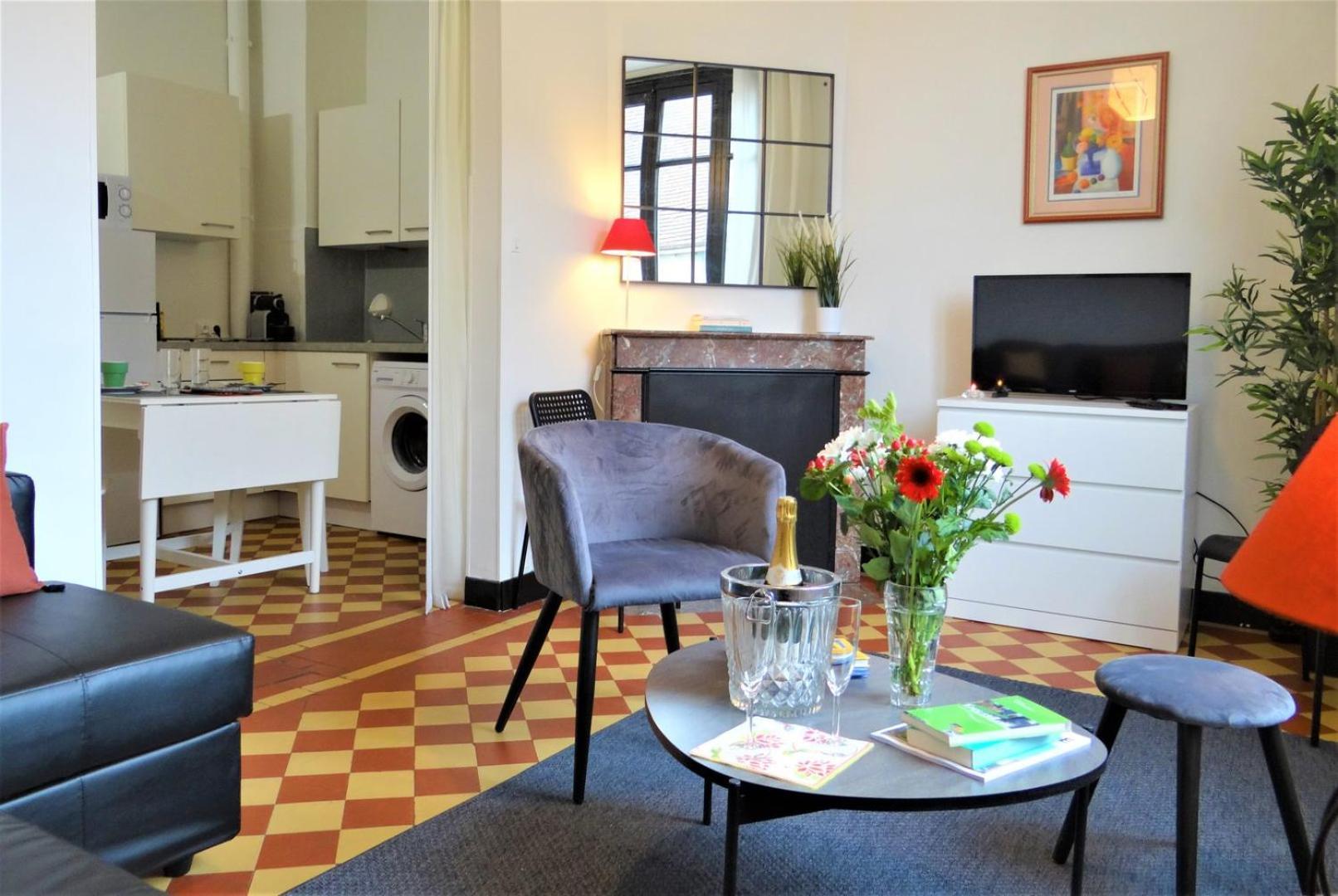 Au Fil De L'eure, Quartier Authentique Et Plein De Charme Apartment Chartres