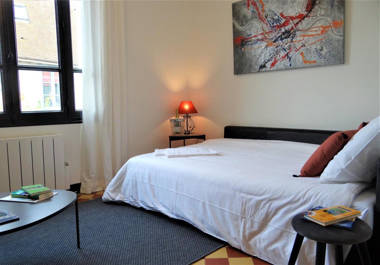 Appartement Au Fil De L'eure, Quartier Authentique Et Plein De Charme *